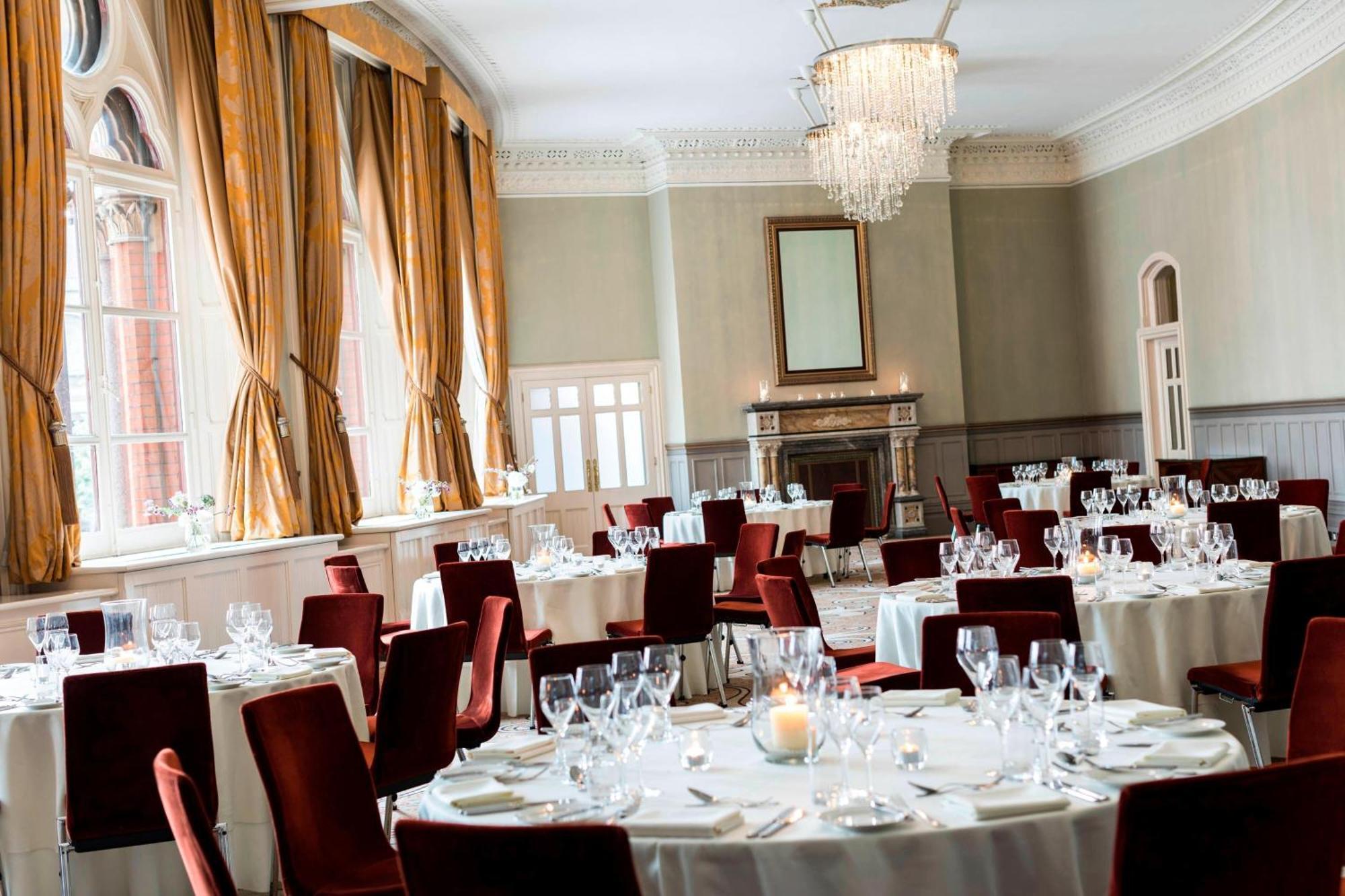 St. Pancras Renaissance Hotel Лондон Екстериор снимка The Long Room
