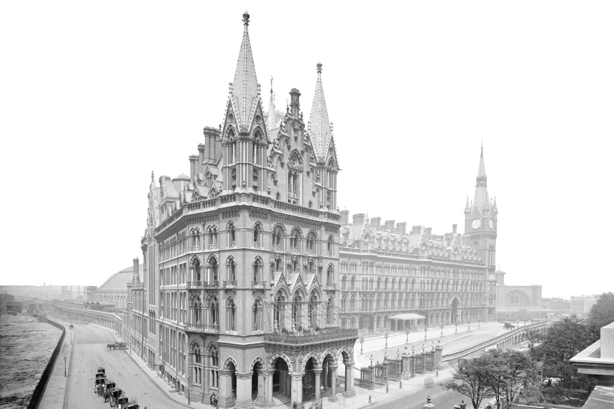 St. Pancras Renaissance Hotel Лондон Екстериор снимка The station in 1890